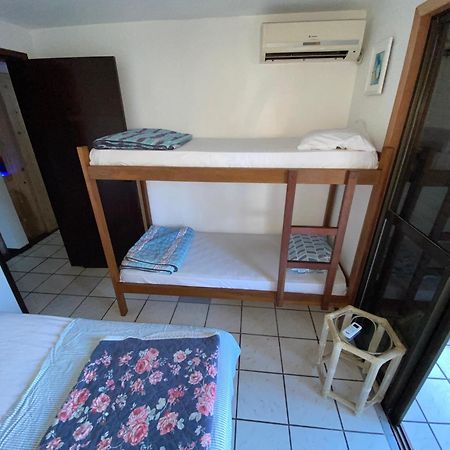Quatro Ilhas Beach Hostel Bombinhas Ngoại thất bức ảnh