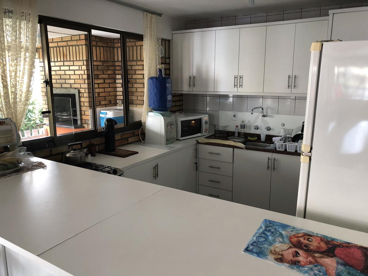 Quatro Ilhas Beach Hostel Bombinhas Ngoại thất bức ảnh