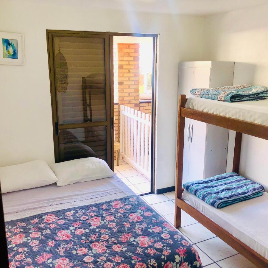 Quatro Ilhas Beach Hostel Bombinhas Ngoại thất bức ảnh
