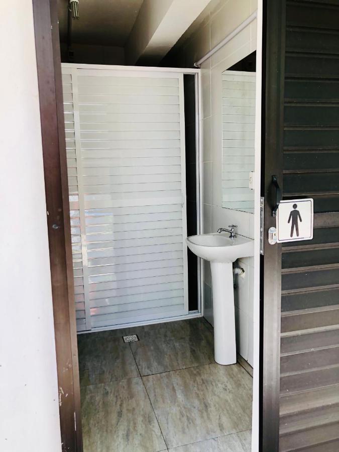 Quatro Ilhas Beach Hostel Bombinhas Ngoại thất bức ảnh